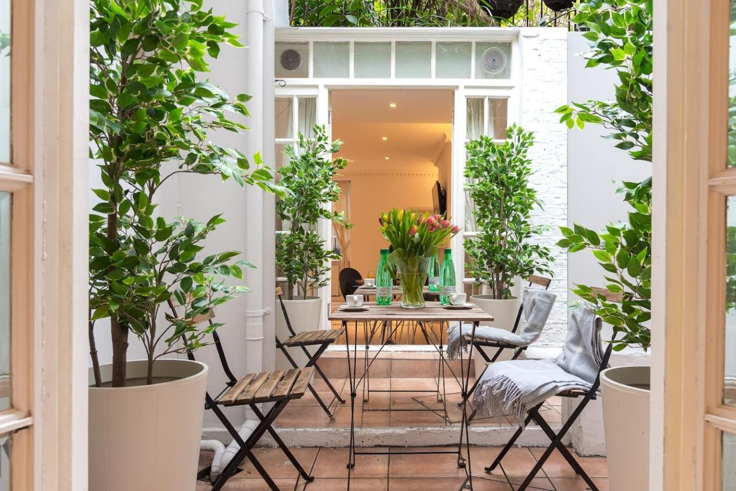 Spacious 1 Bed Sloane Square Apartahotel