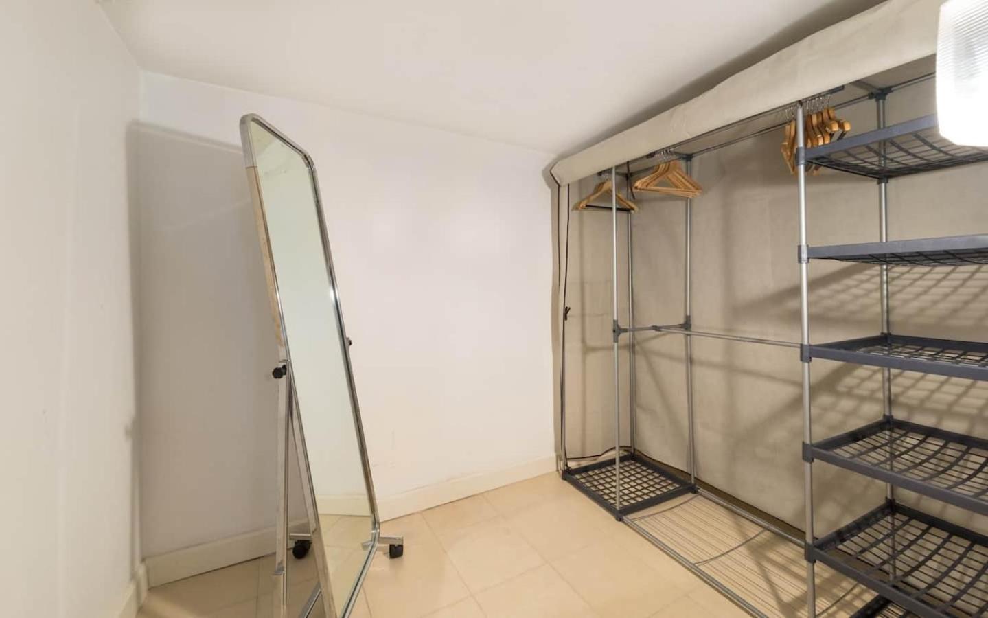 Spacious 1 Bed Sloane Square * Londres